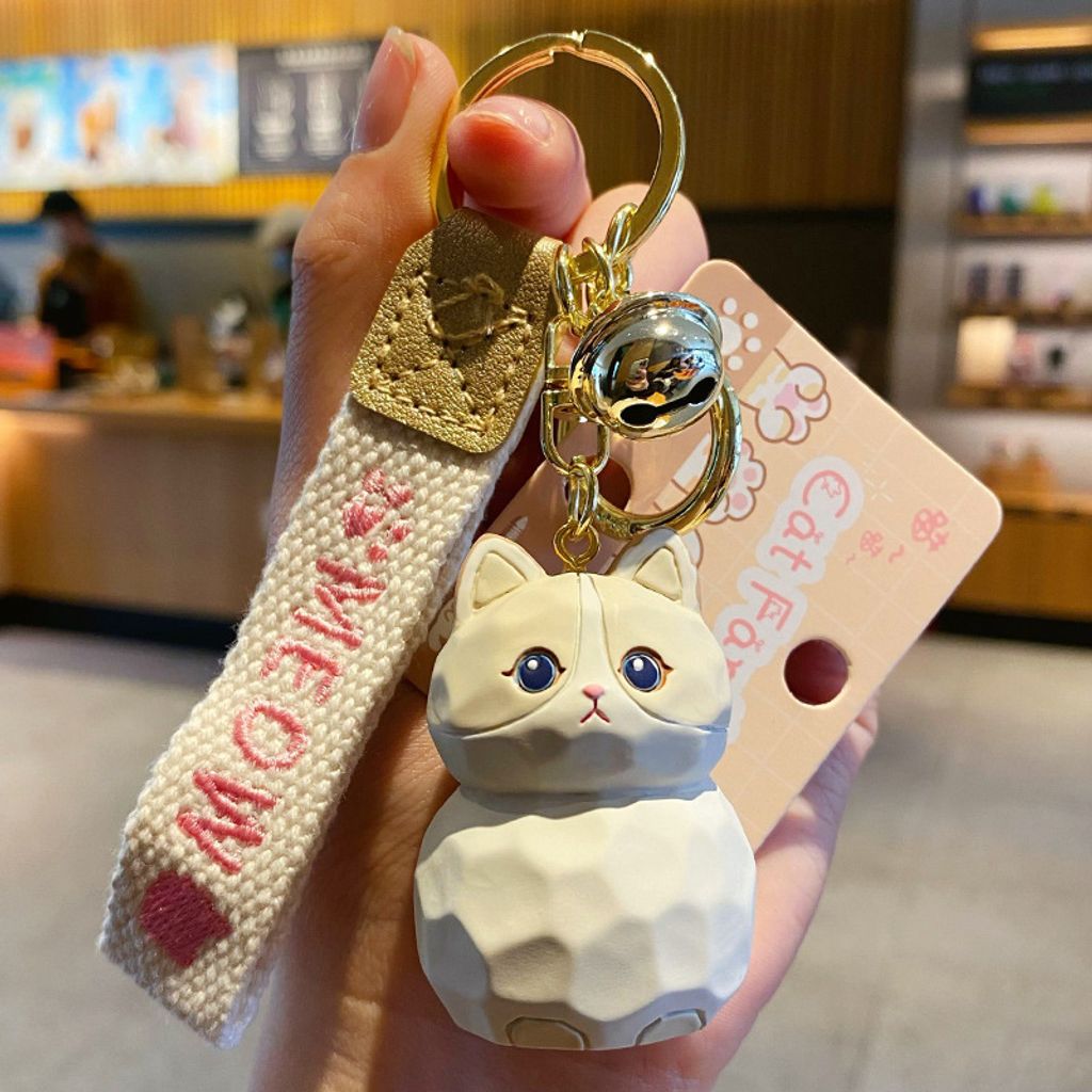 Ragdoll cat keychain charm