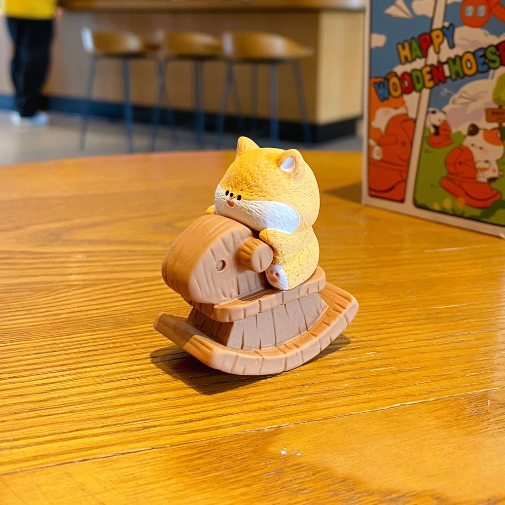 Puppy dog mini figurine