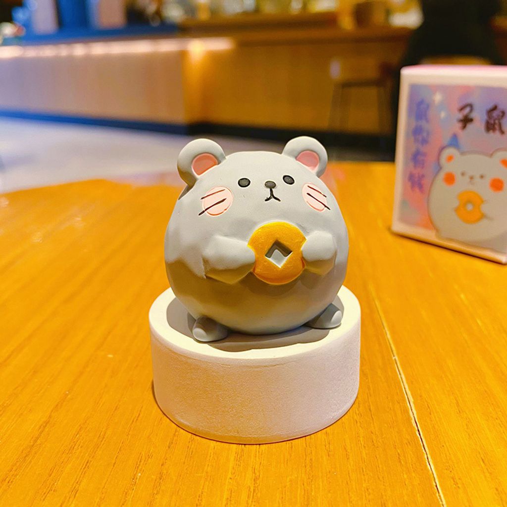 Rat of the cute round Chinese Zodiac mini figurine