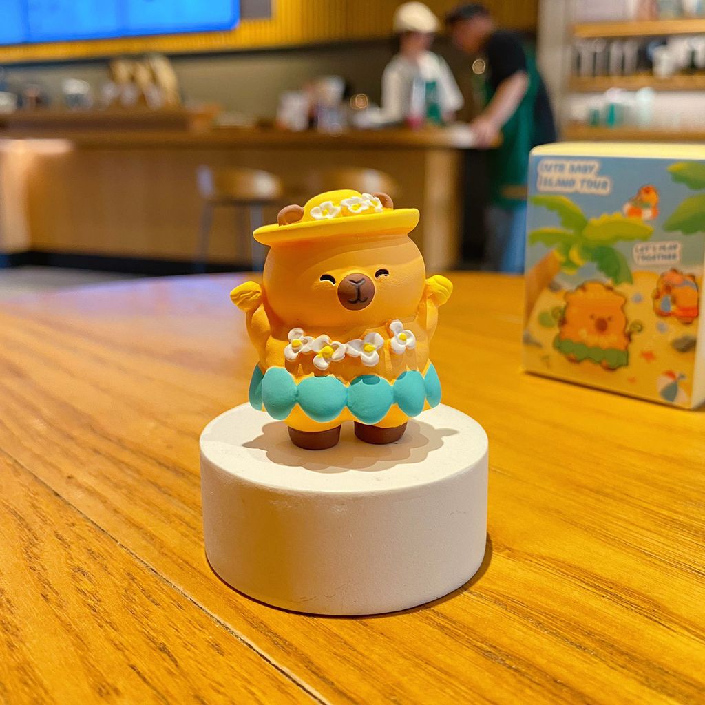 Maracas capybara mini figurine