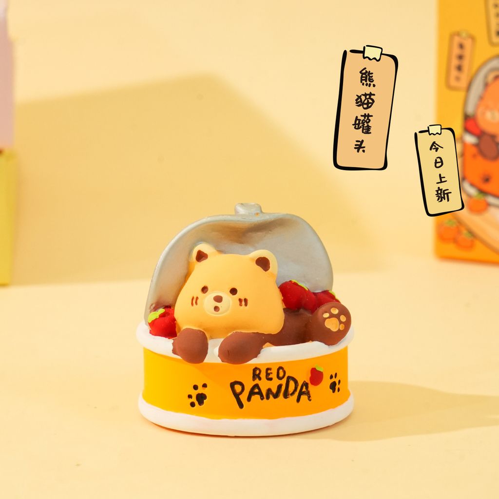 Red panda can mini figurine