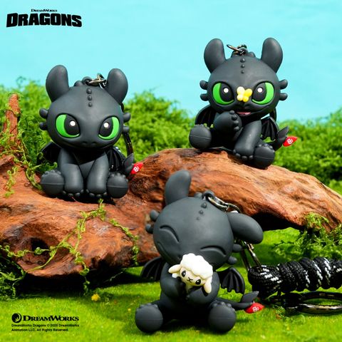 How to Train Your Dragon Toothless 3D keychain charms showing multiple designs