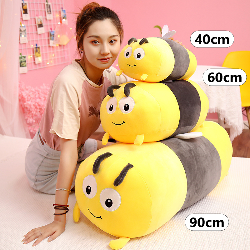 Bee and ladybug plush pillow size comparison 40cm 60cm 90cm