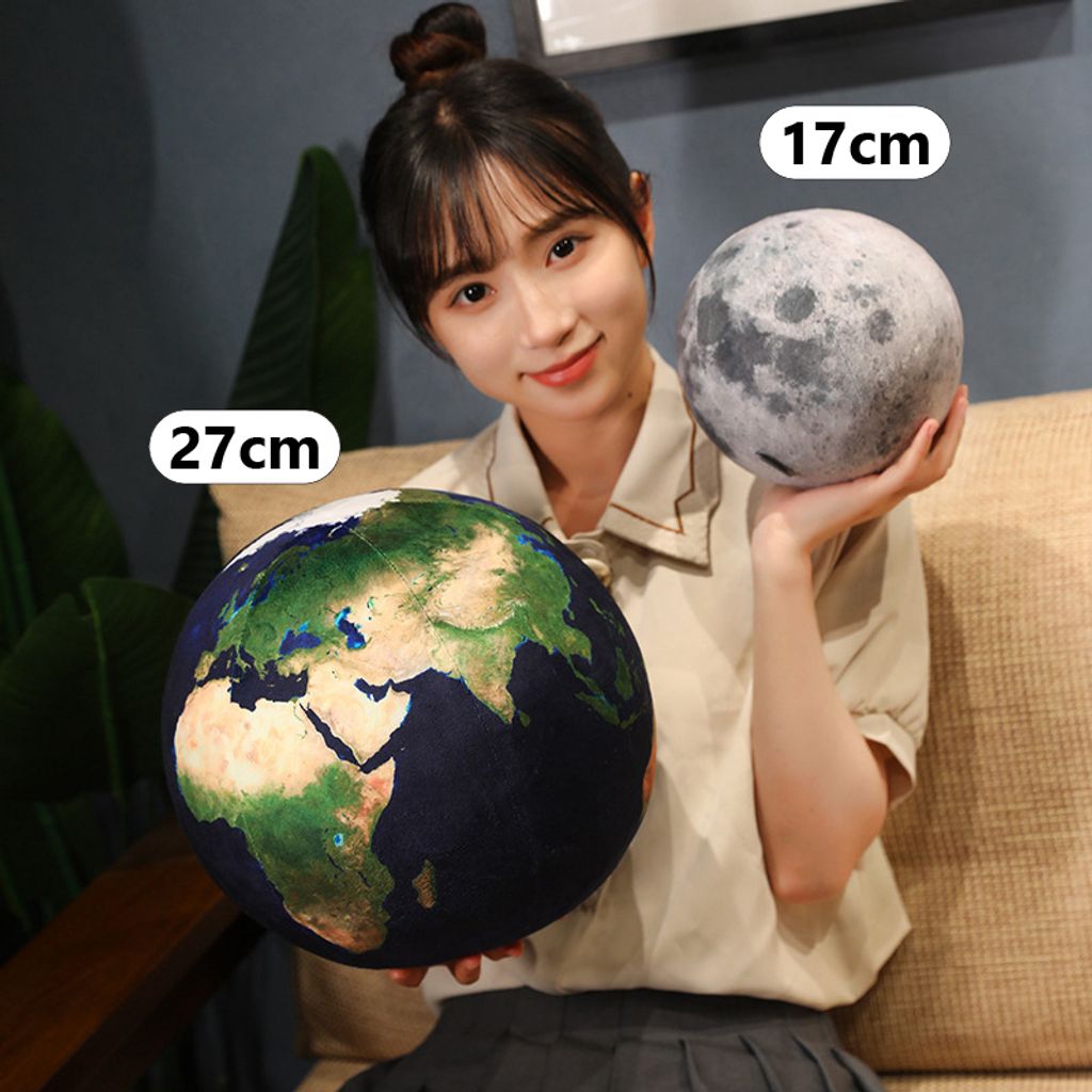 Planet plush pillow size comparison 17cm 27cm