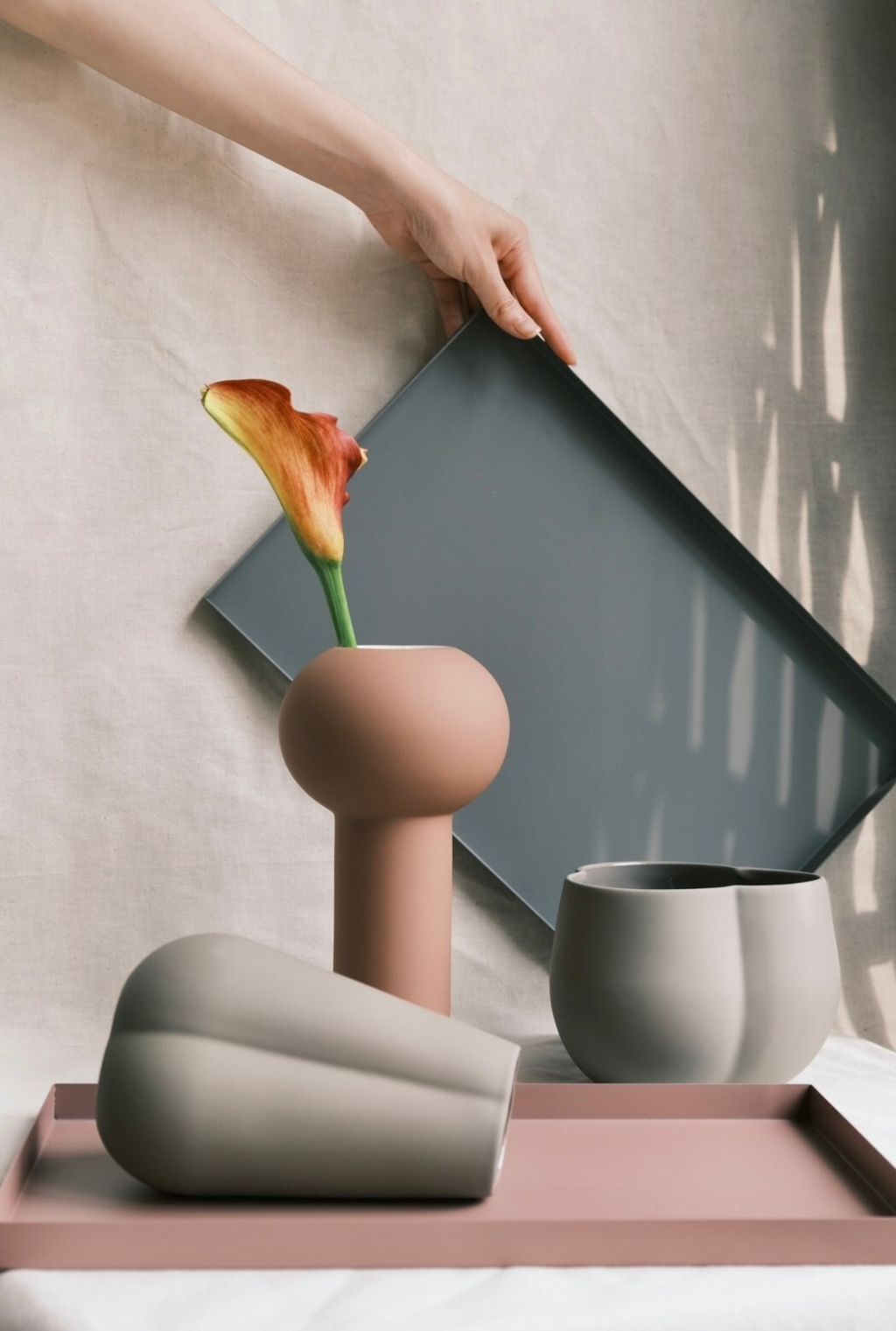 三葉草泥色花盆（H:18cm）