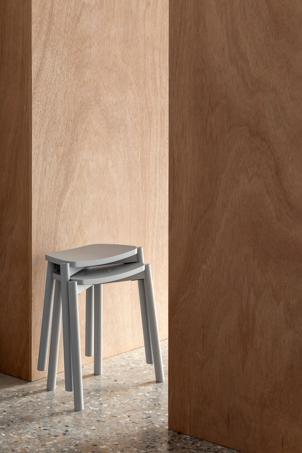 Tars+stool+©Esaila-5643rd