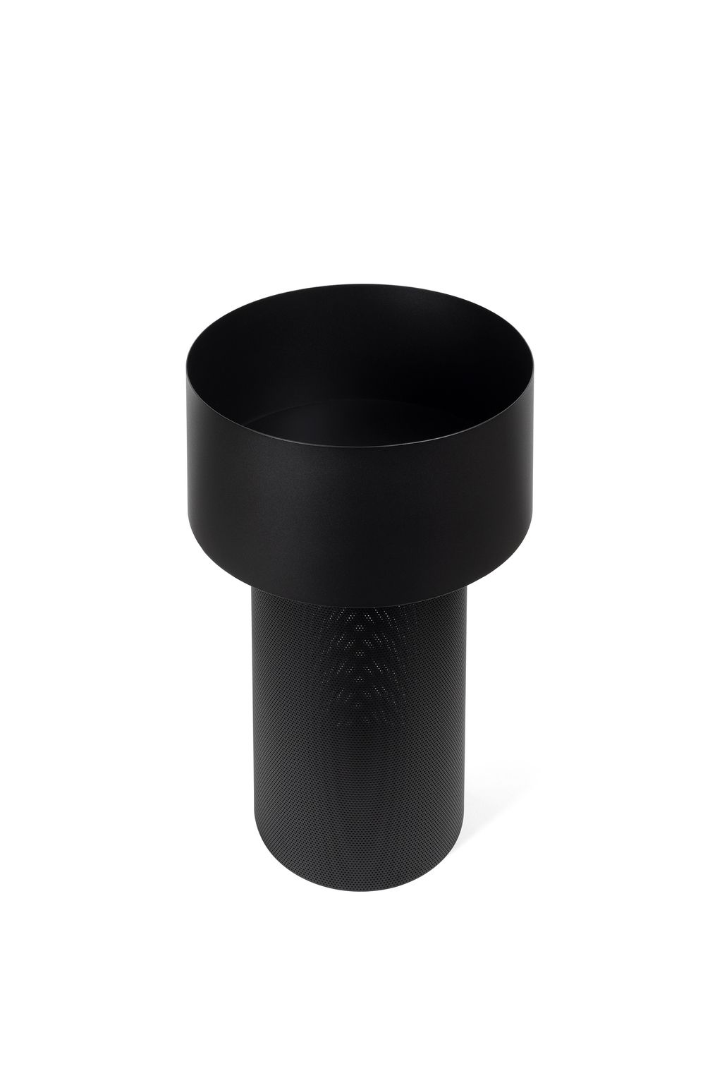 LR+-+Pedestal+Box+black+02+©Esaila