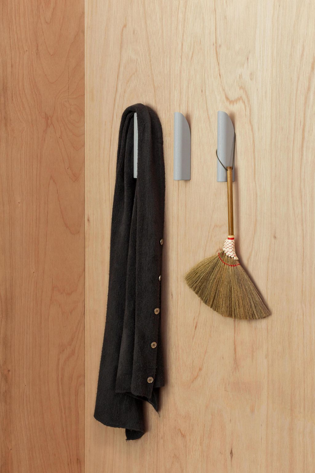 LR+Slide+hook+©Esaila-6806-1