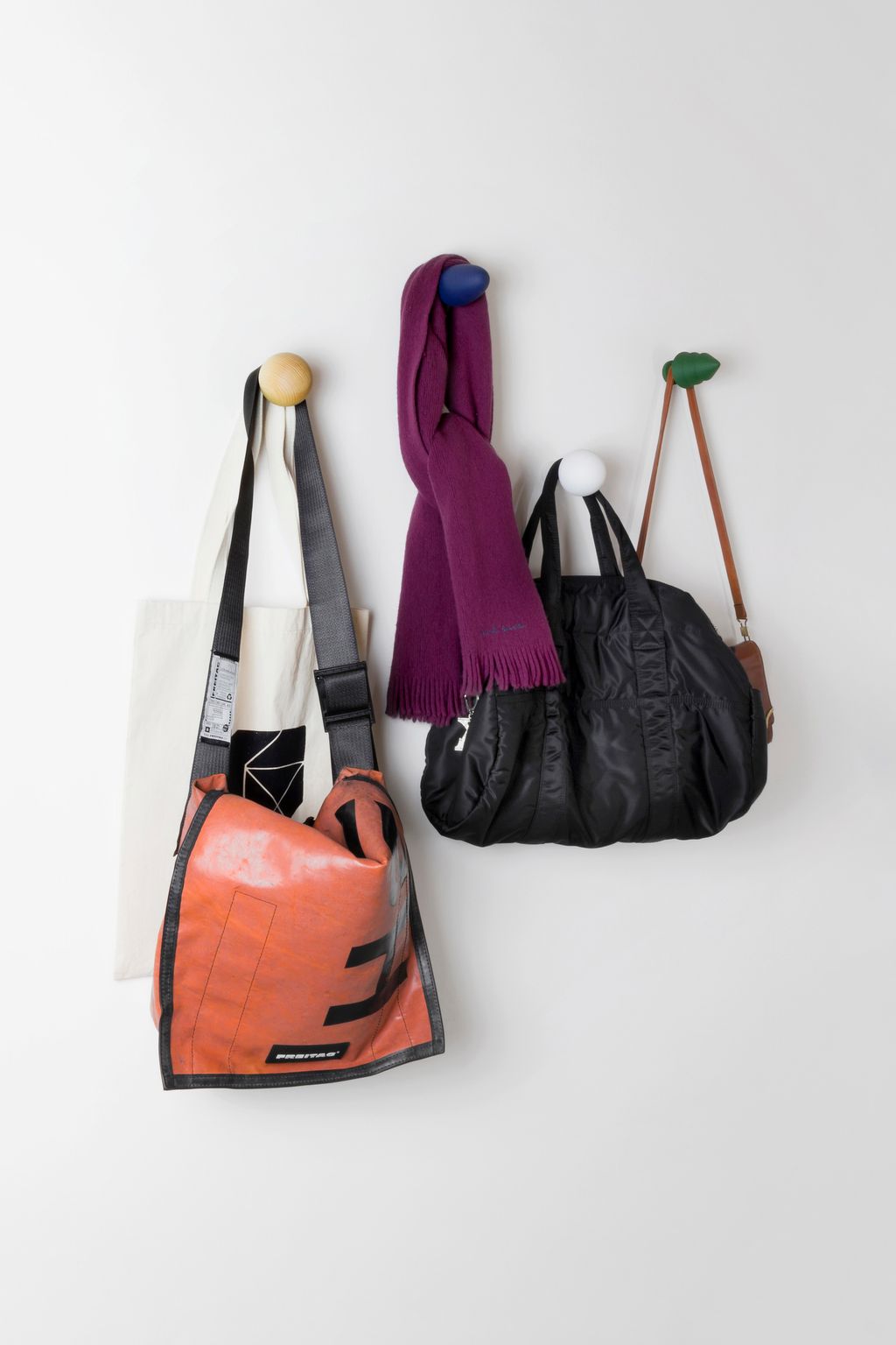 LR+©Esaila+Lookbook-2613-1