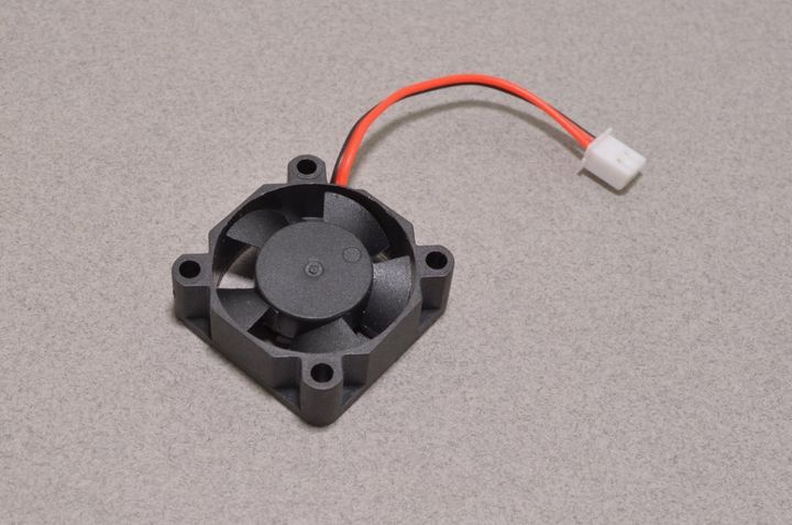 30mm-fan-2.jpg