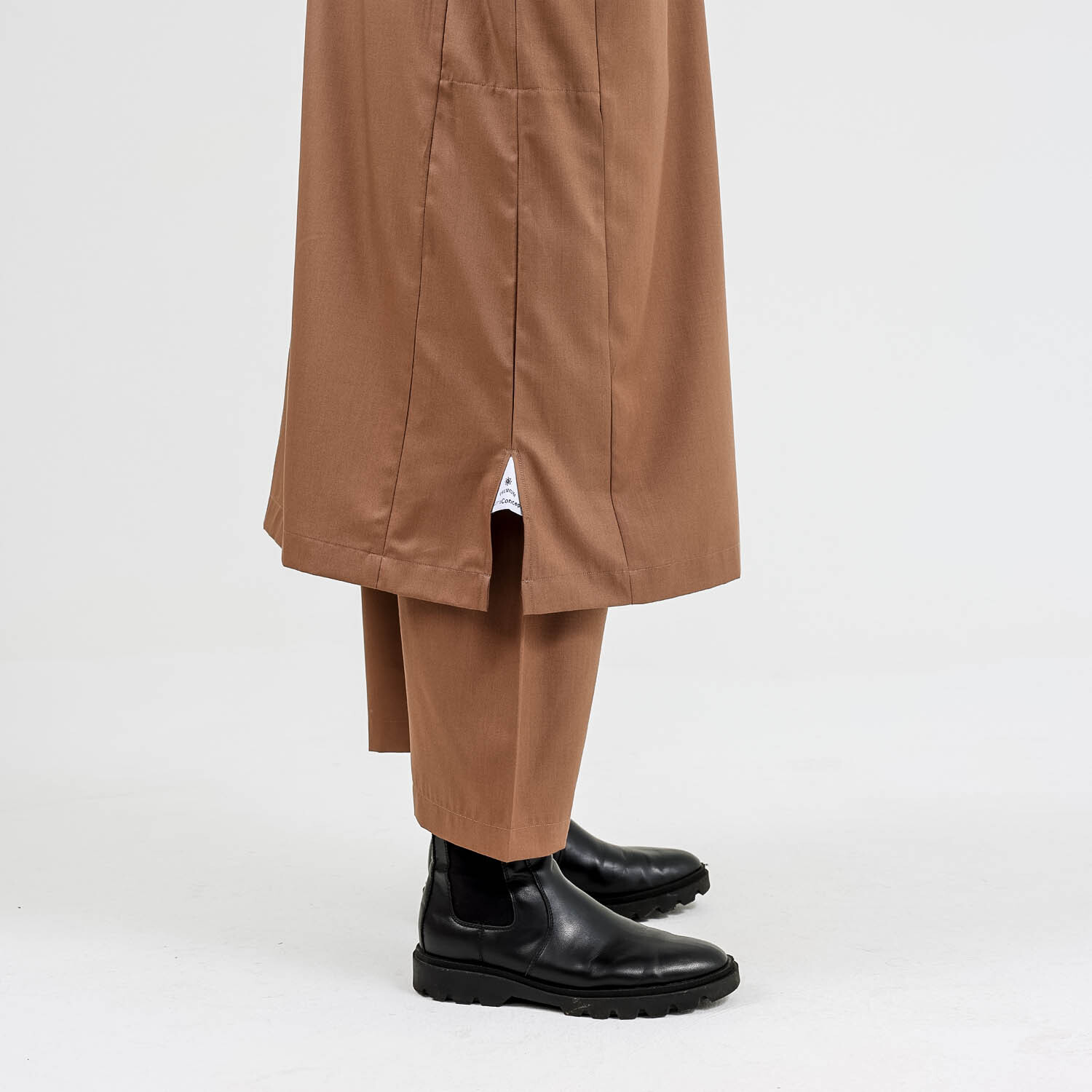 dark brown 7