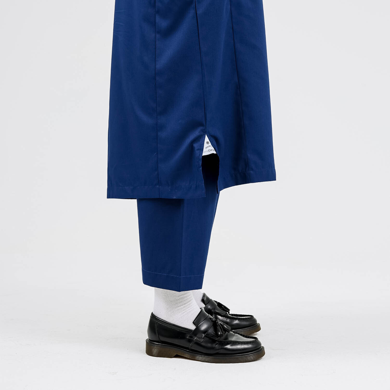 navy blue 7