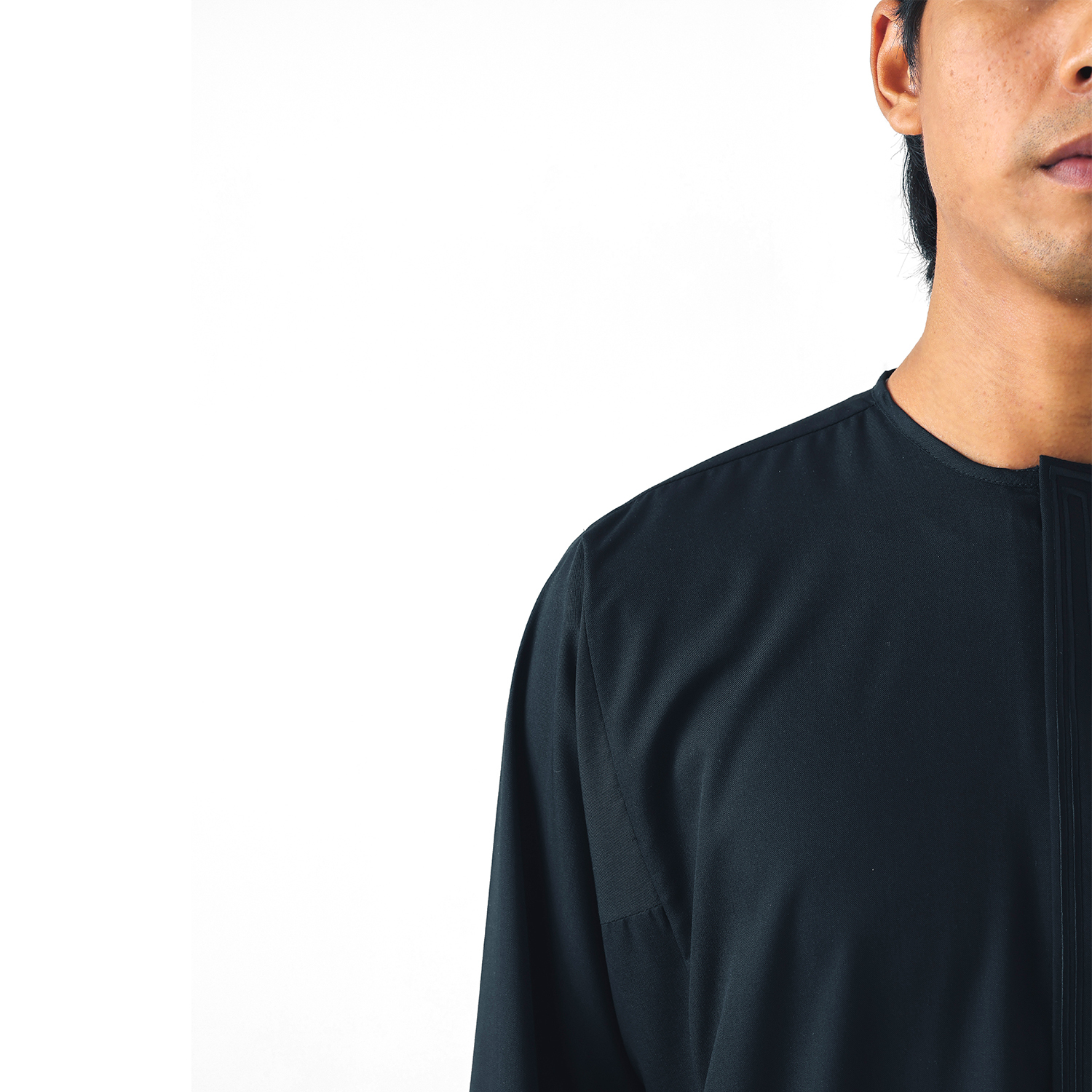 1500 x 1500 Black Roughneck_6824