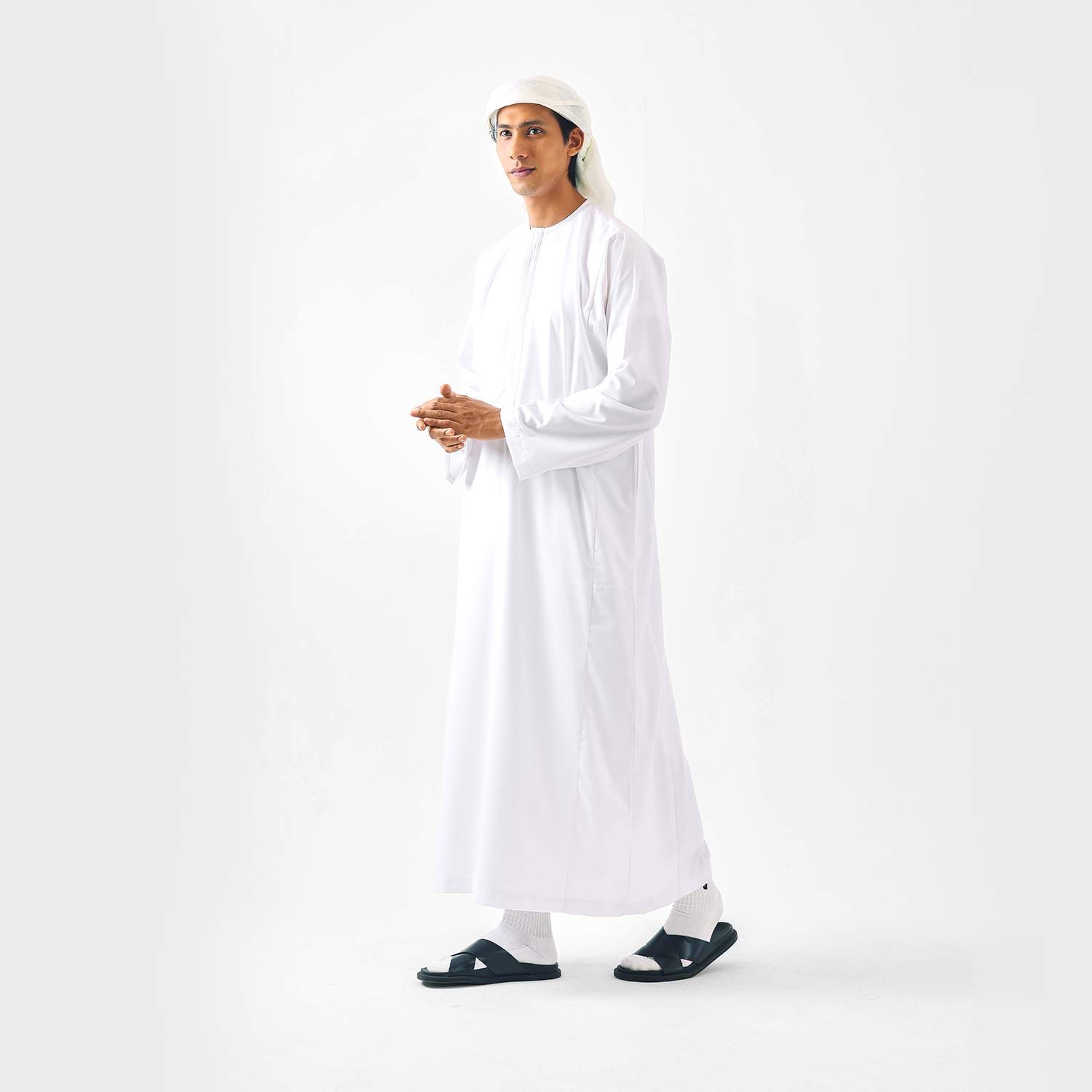 1500 x 1500 White Roughneck_6719