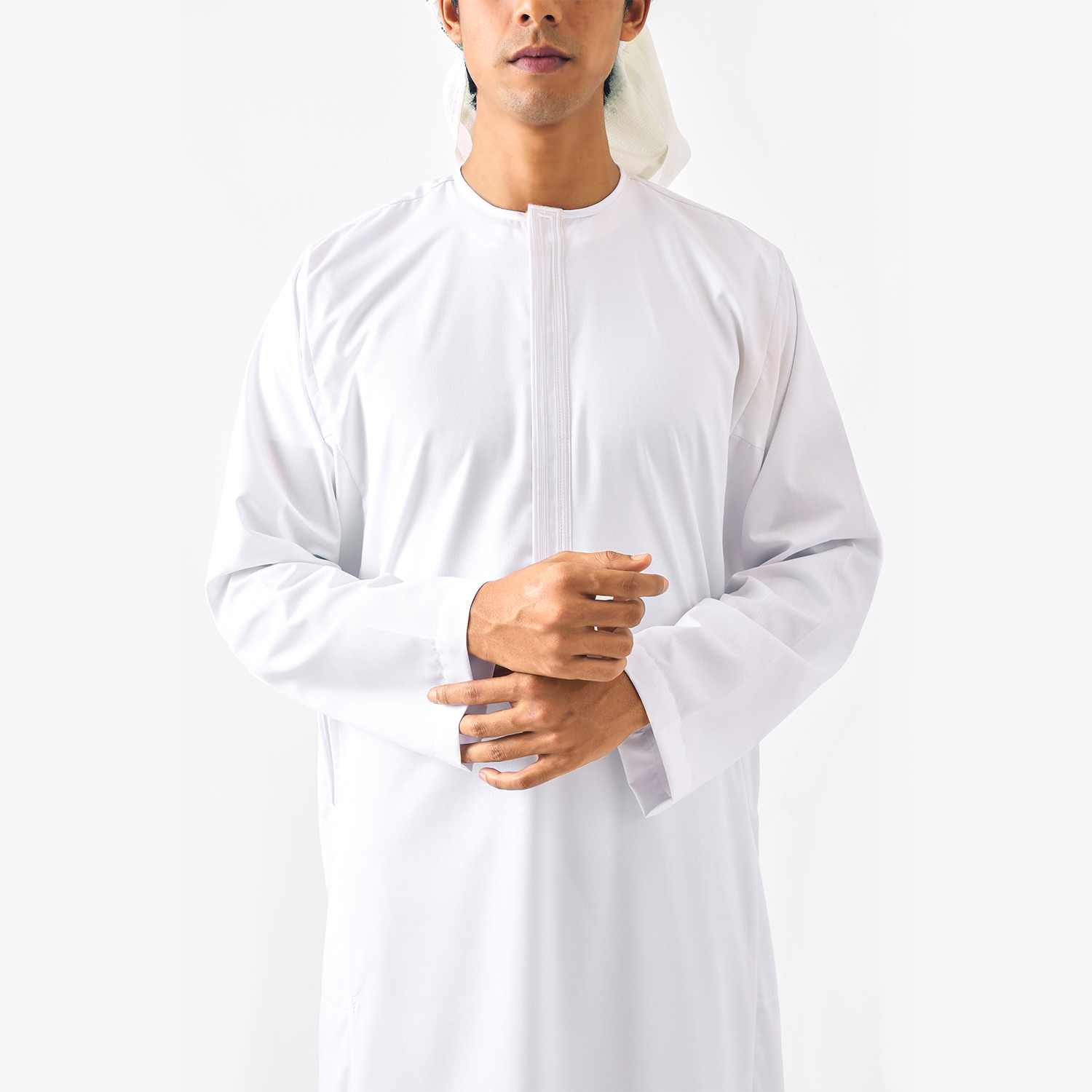 1500 x 1500 White Roughneck_6729