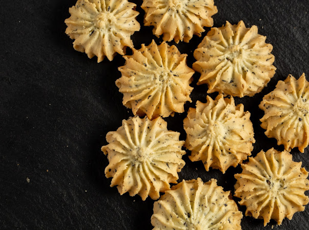 3EEBB9EA-4063-4030-A453-F4F29FB760BC