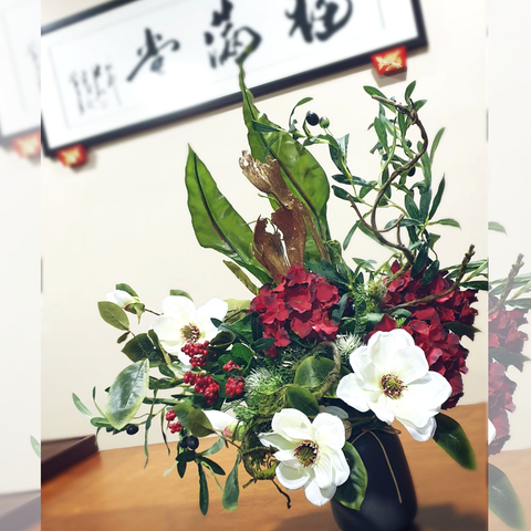 Muse Floral Artificial Chinese Pot.png