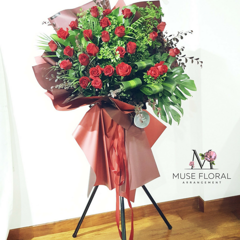 Muse Floral Flower Stand 04.png