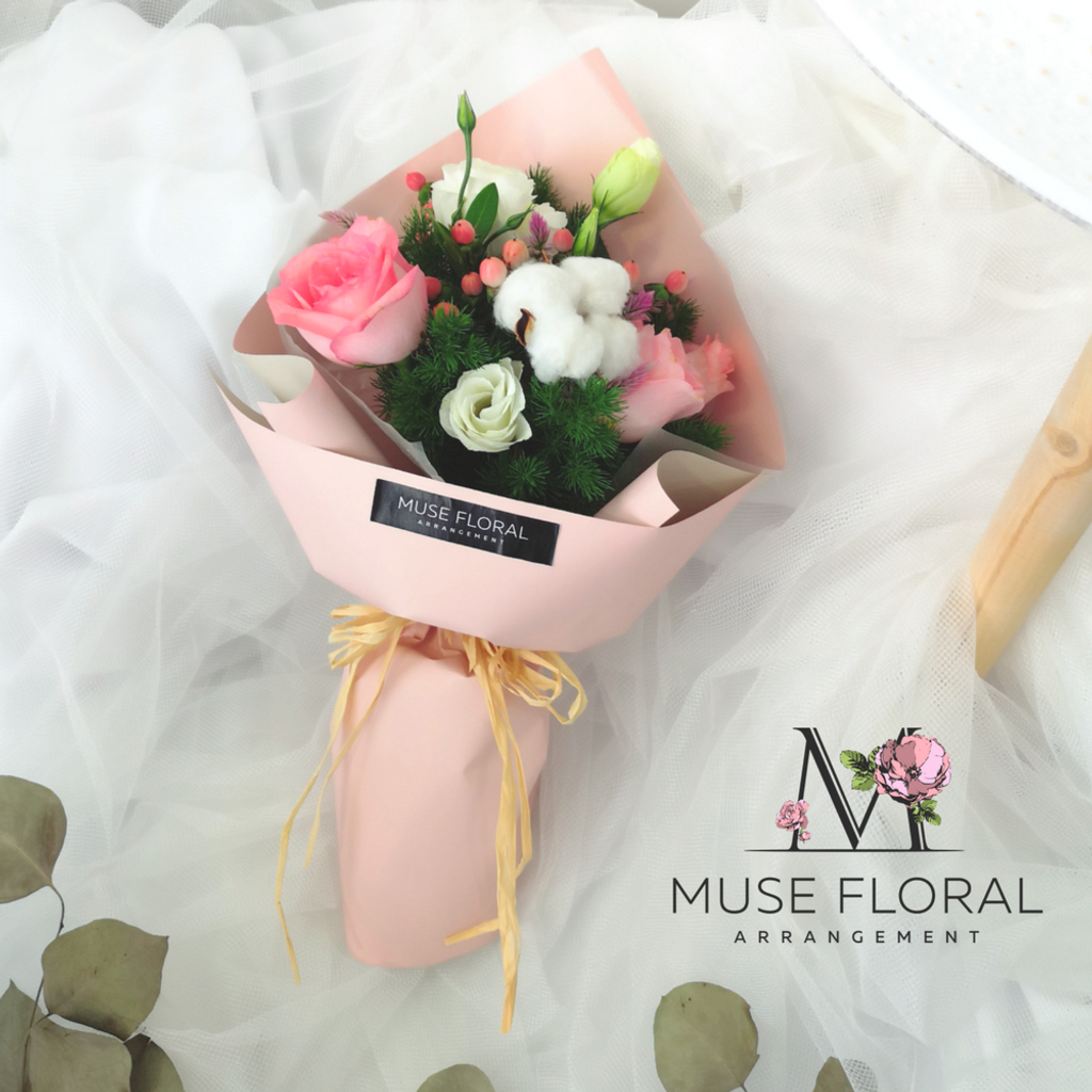 Muse Floral Small Bouquet 02.png