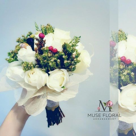 Muse Floral- White Roses BB.jpg