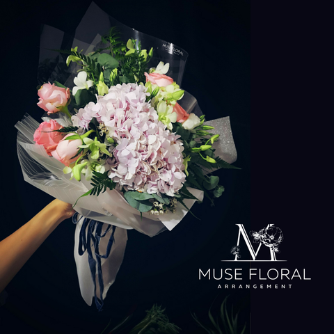 Muse Floral Pink Hydrangea Mixed Bouquet.png