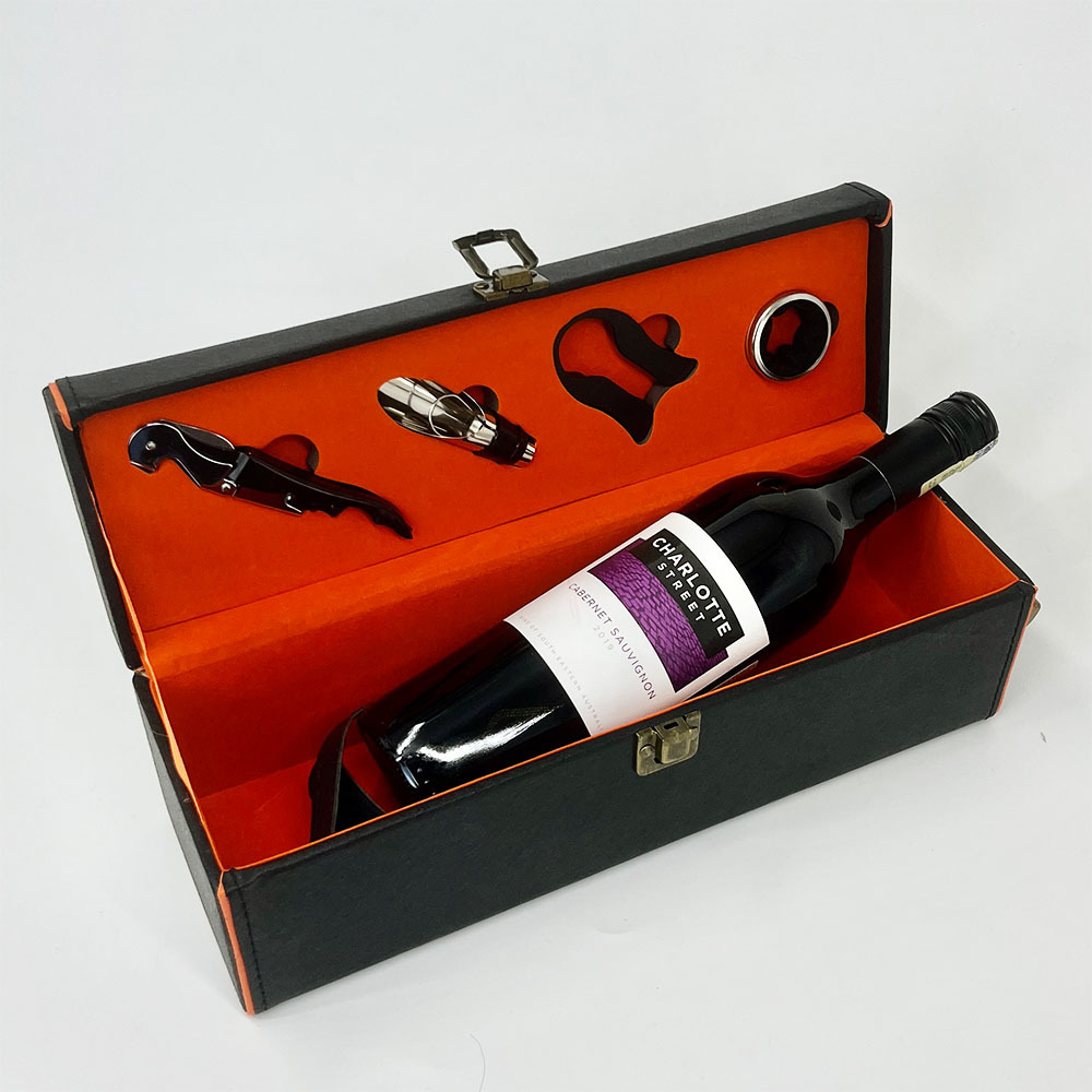 Wine 1's Gift Box 2