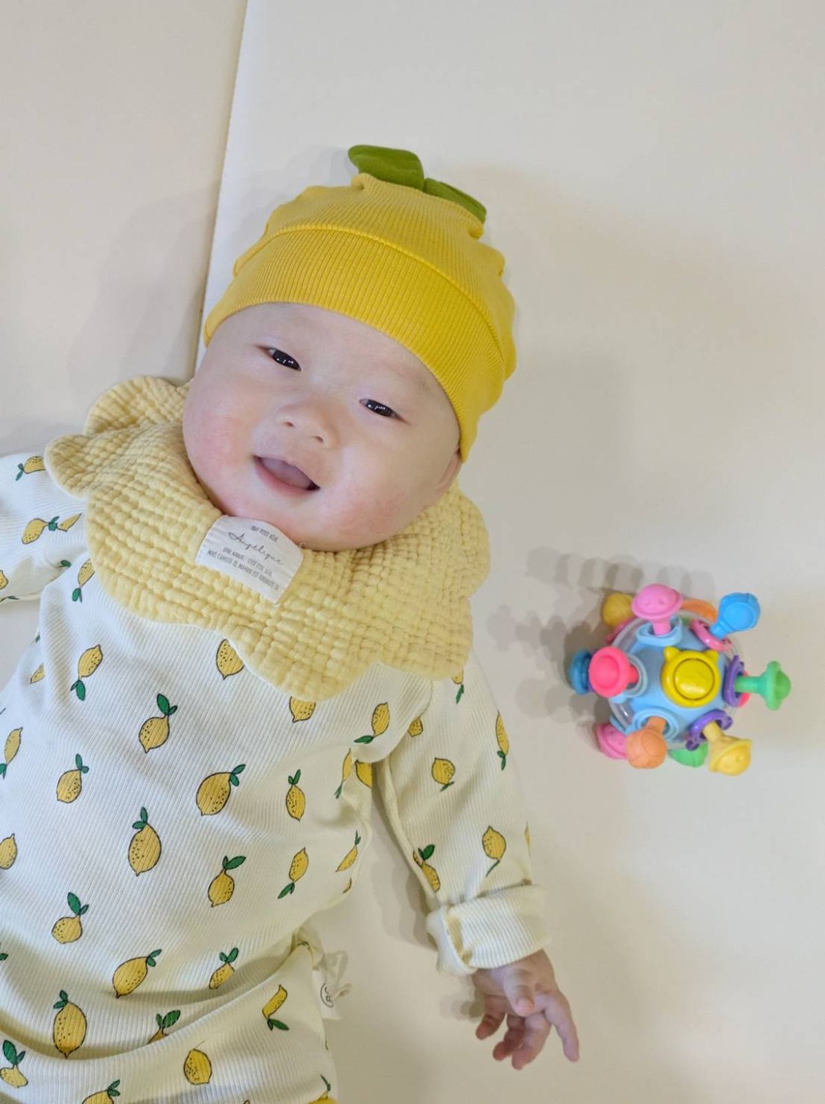 11.【新手爸媽必看】如何挑選舒適又可愛的嬰幼兒童裝？