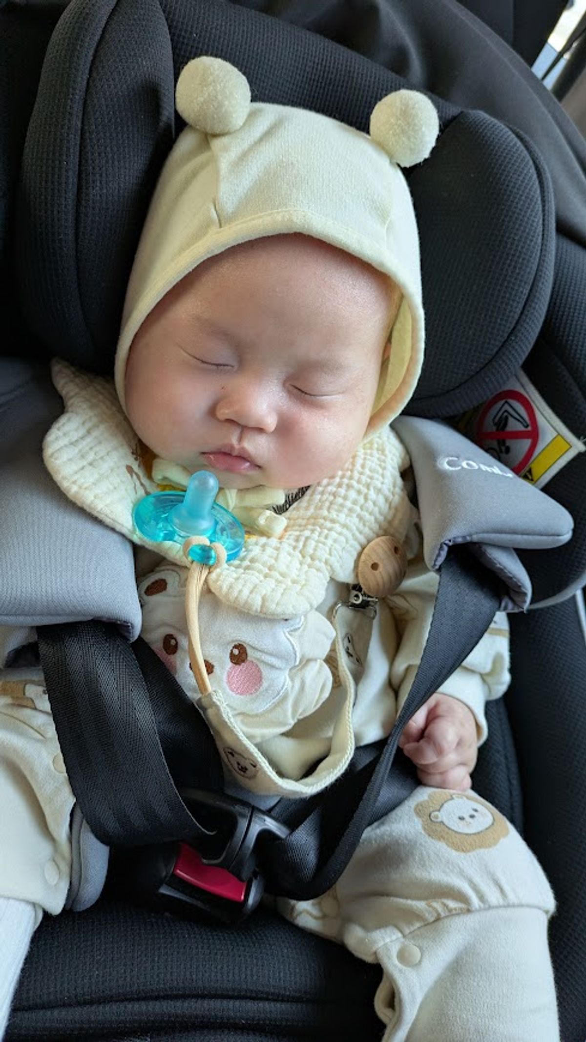 12.【揭秘】2025年最流行的寶寶童裝趨勢與品牌推薦