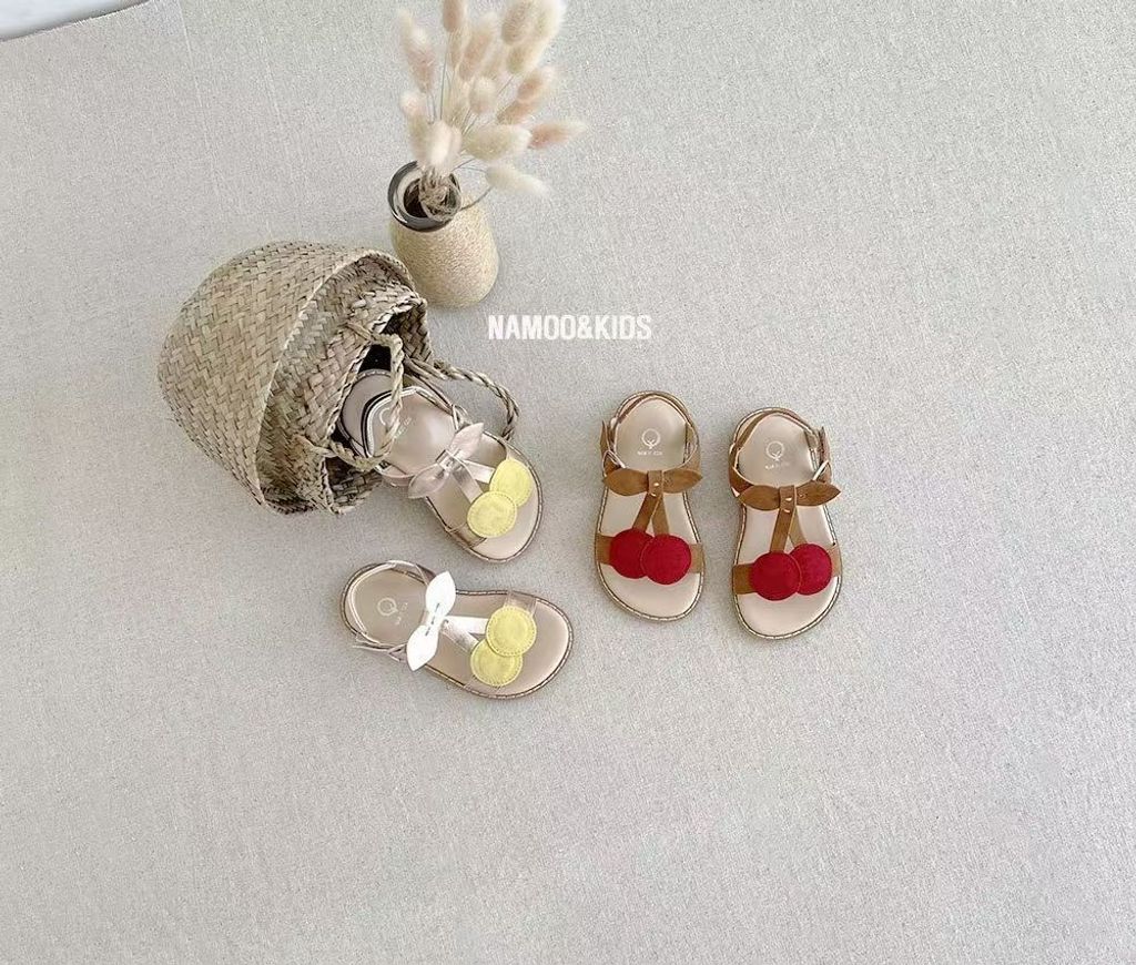 75df6229054e679b688647ba5bb0c49e