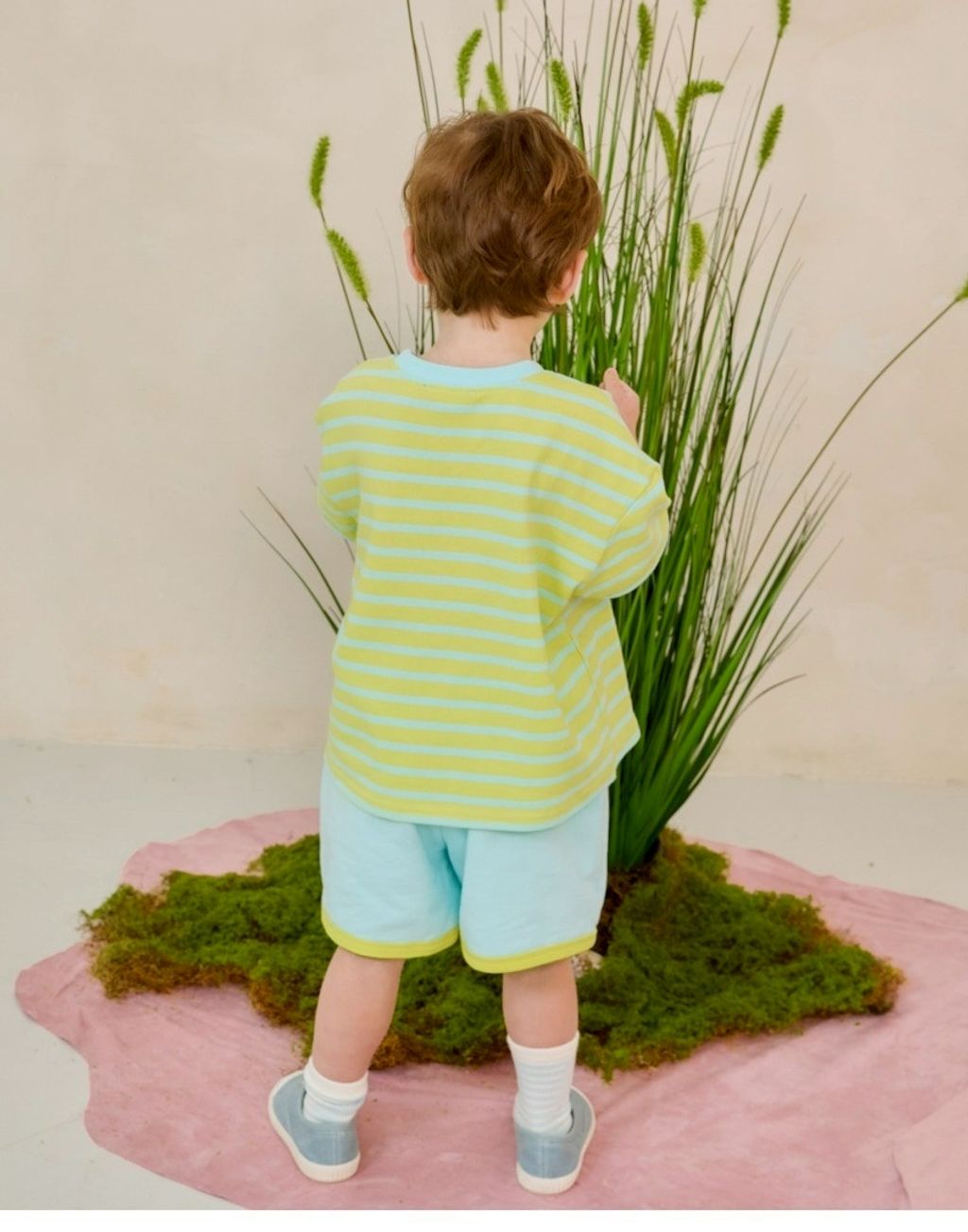 LINE_ALBUM_Rototo 26夏_260407_345