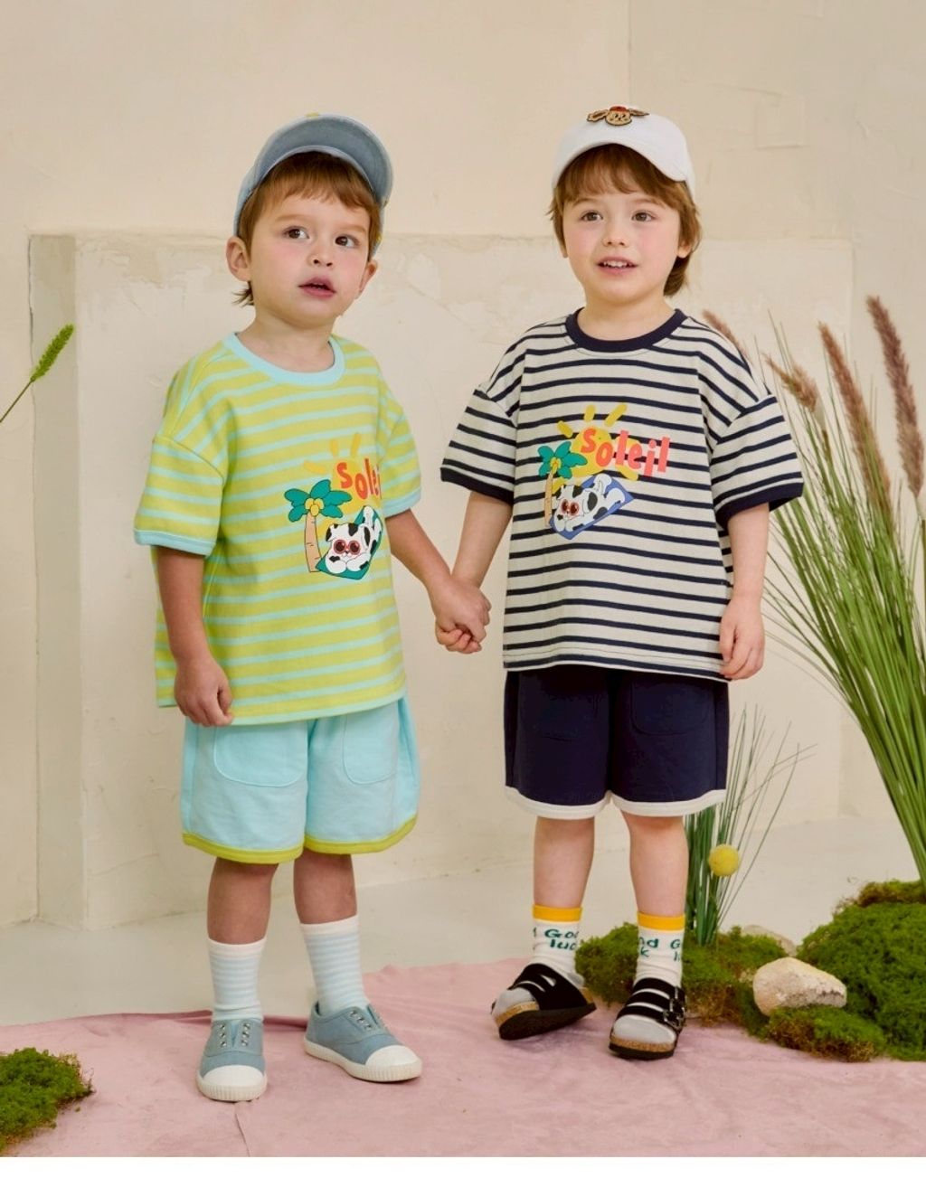 LINE_ALBUM_Rototo 26夏_260407_343