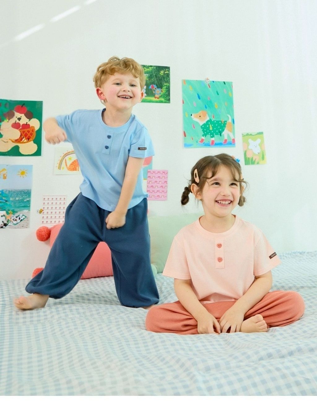 LINE_ALBUM_Rototo 26夏_260407_329