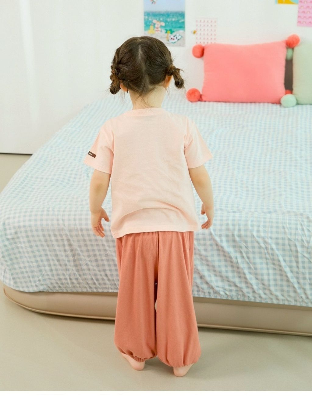 LINE_ALBUM_Rototo 26夏_260407_327