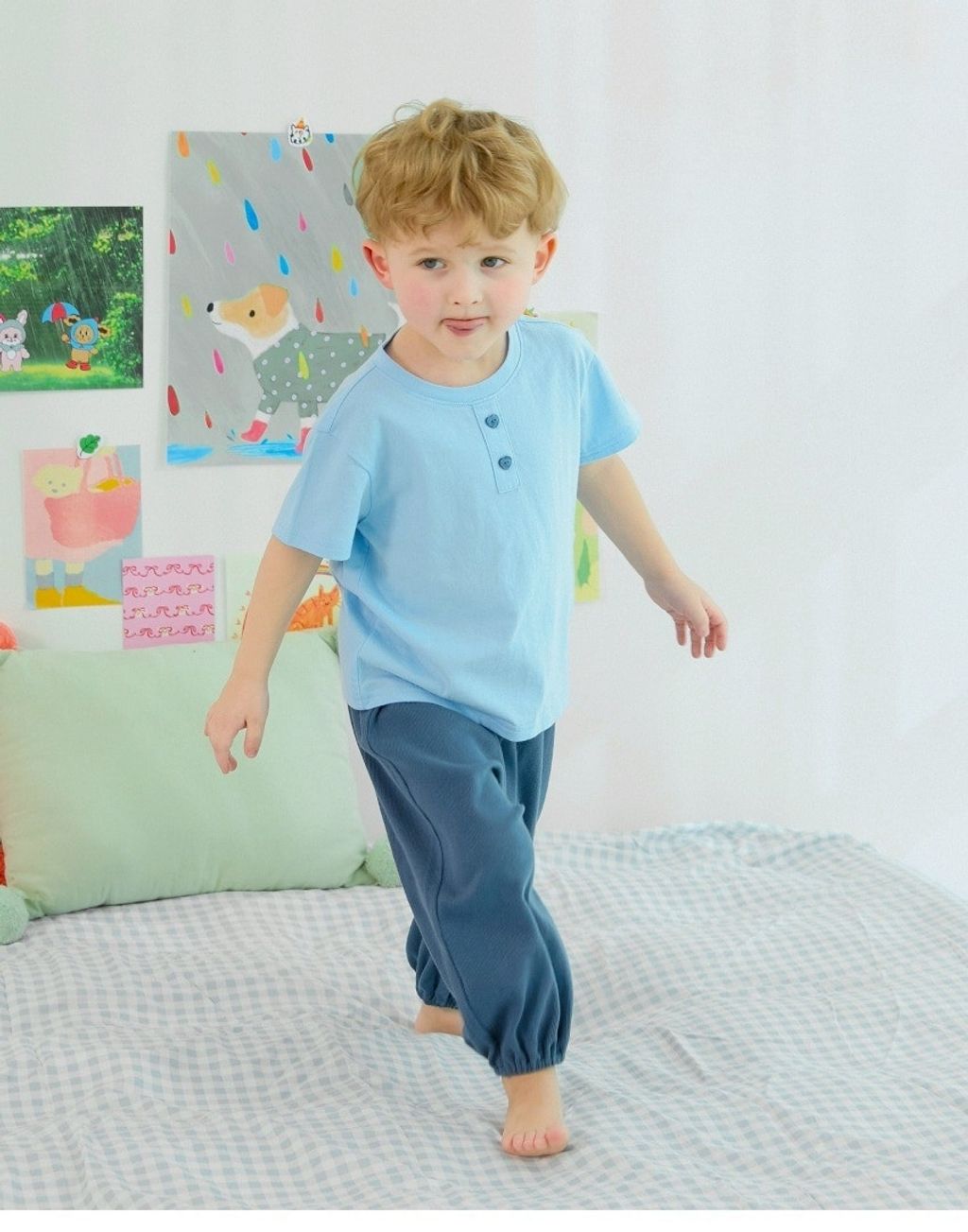 LINE_ALBUM_Rototo 26夏_260407_339