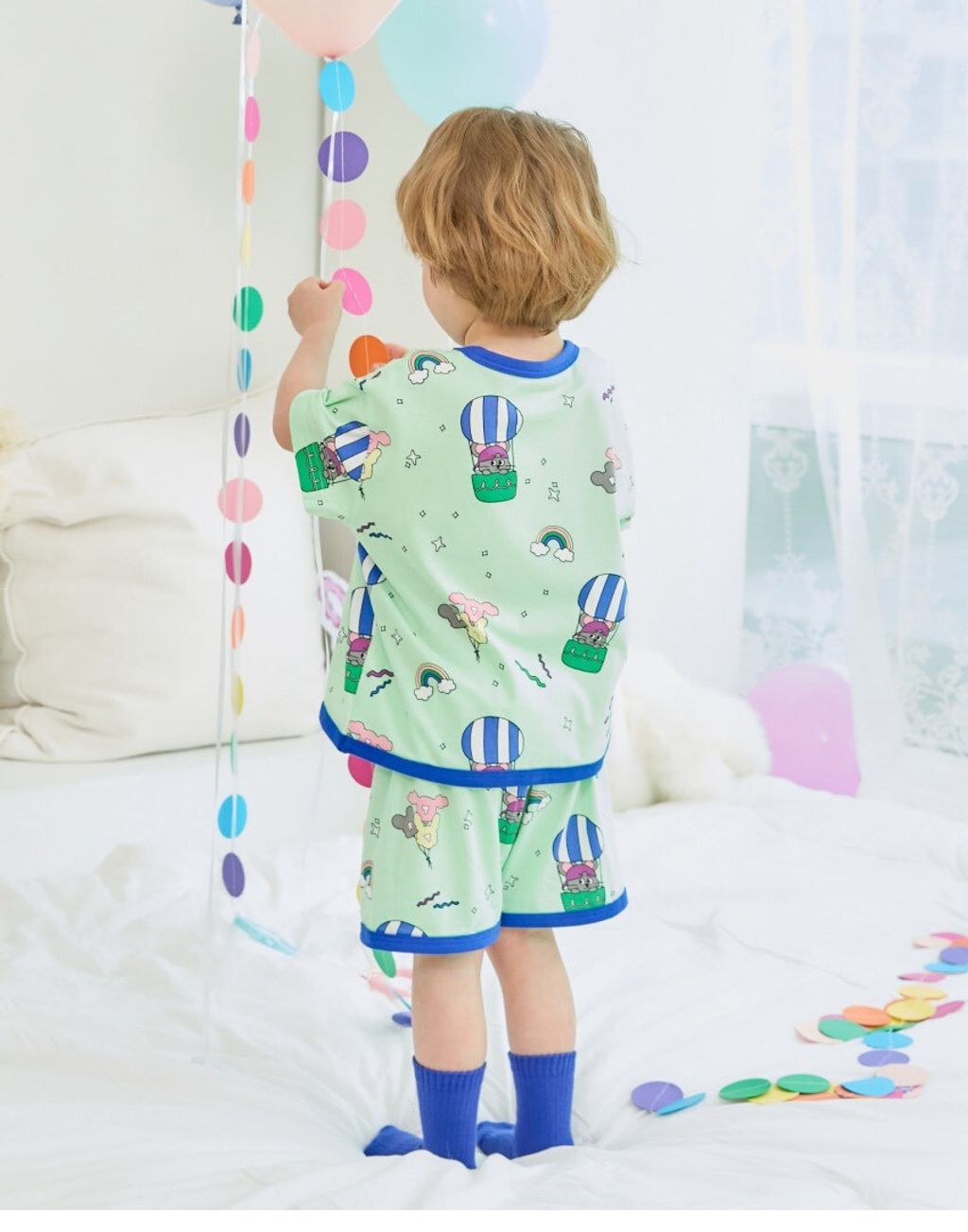 LINE_ALBUM_Rototo 26夏_260407_292