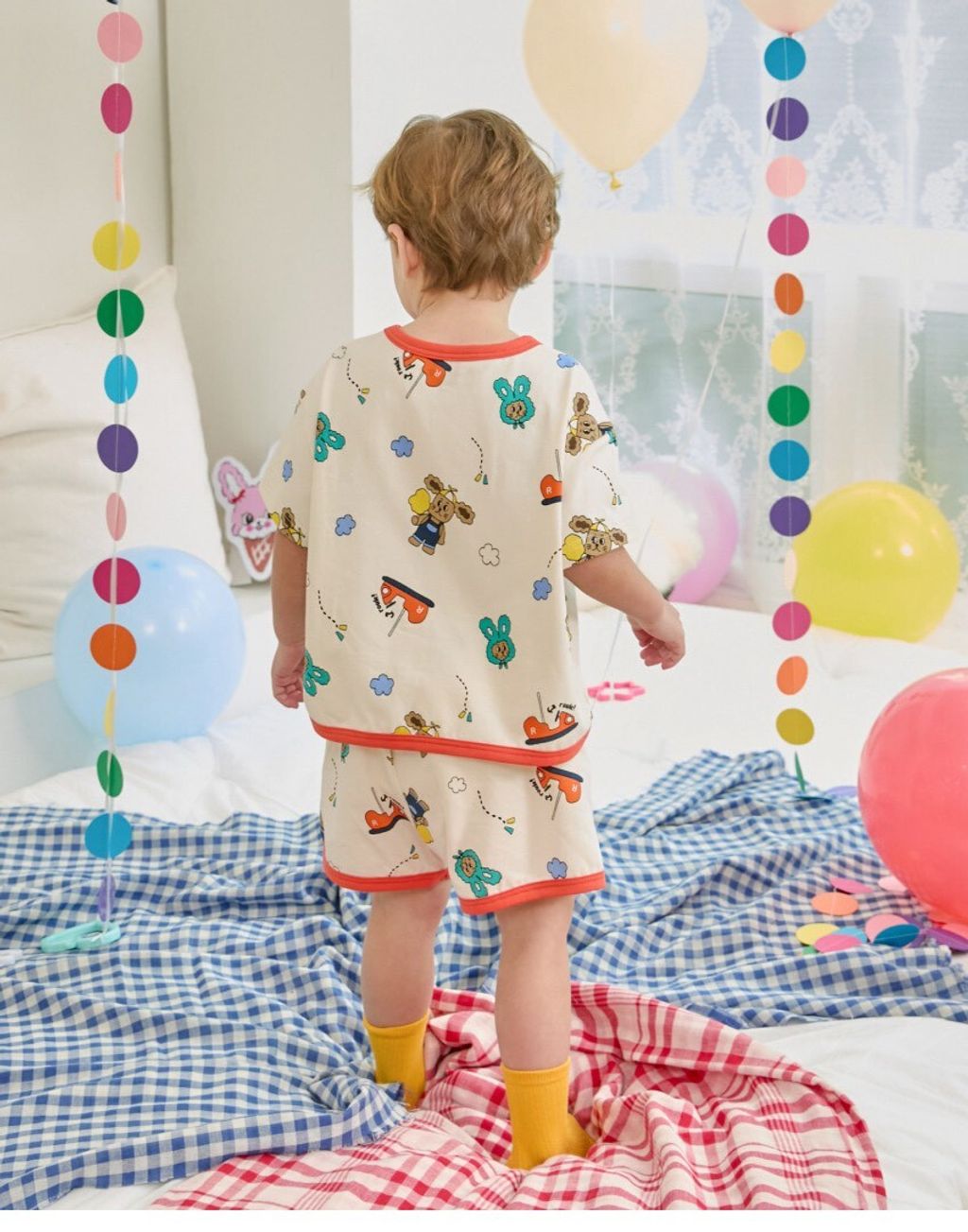 LINE_ALBUM_Rototo 26夏_260407_294