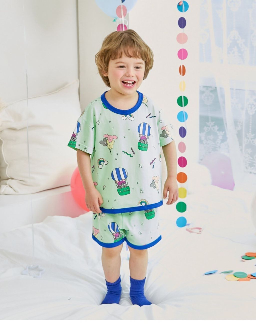 LINE_ALBUM_Rototo 26夏_260407_300