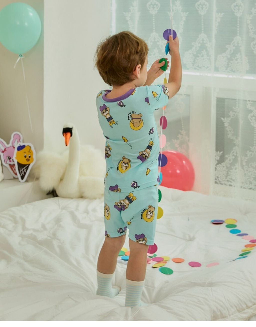 LINE_ALBUM_Rototo 26夏_260407_263