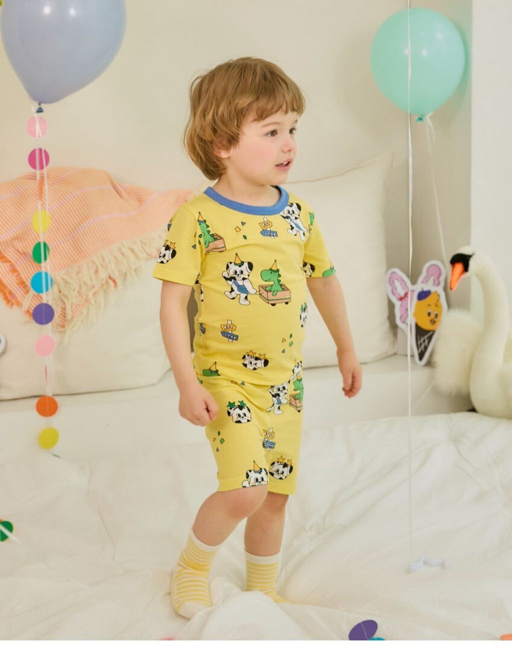 LINE_ALBUM_Rototo 26夏_260407_265