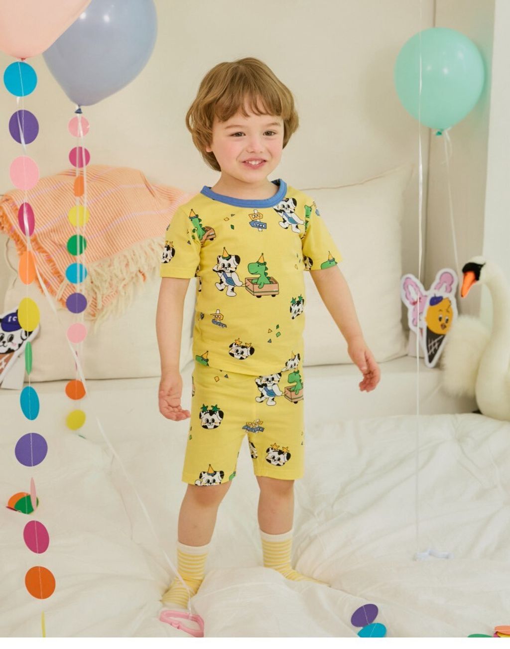 LINE_ALBUM_Rototo 26夏_260407_268