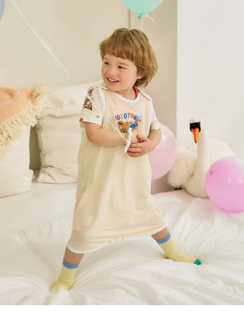 LINE_ALBUM_Rototo 26夏_260407_226