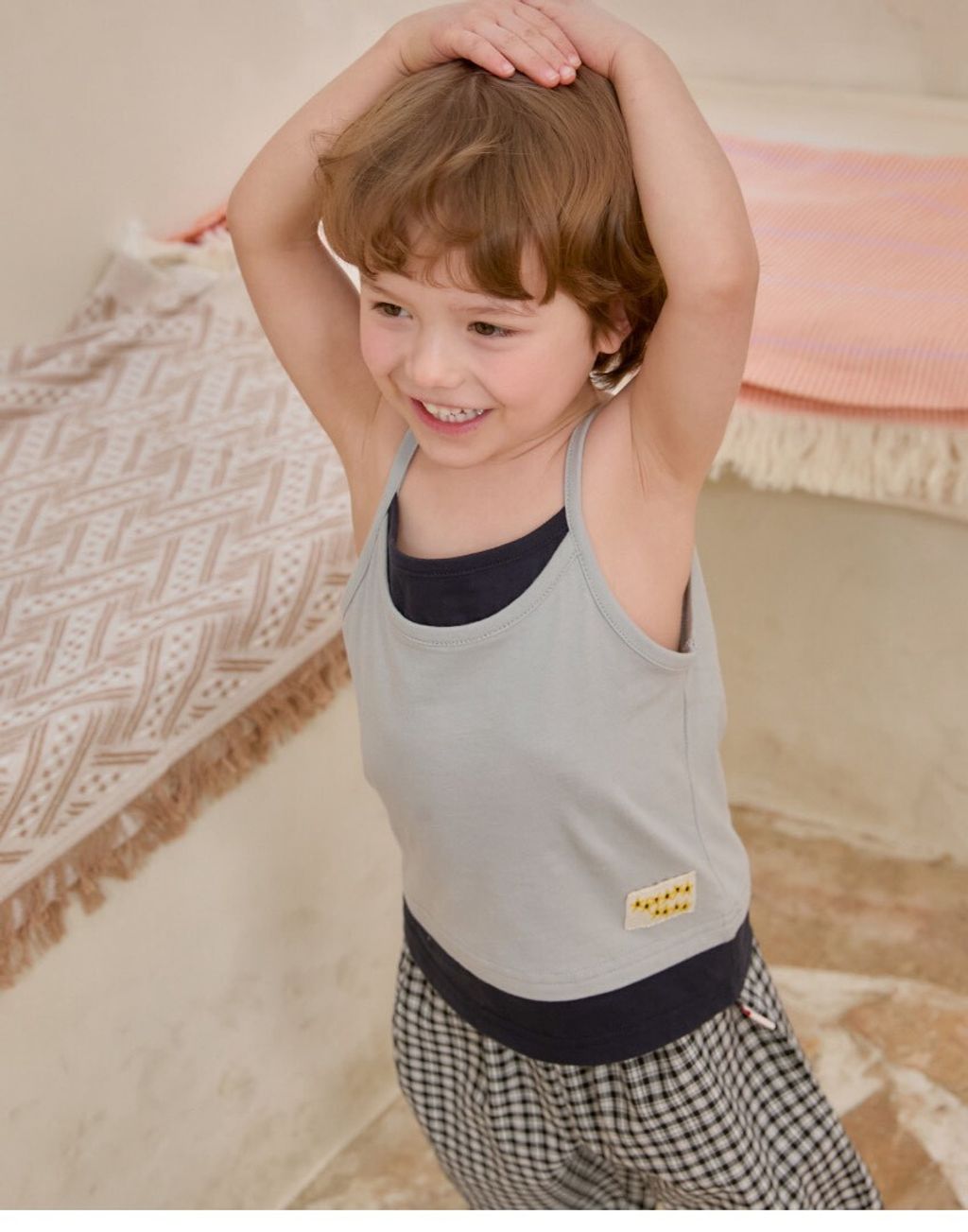 LINE_ALBUM_Rototo 26夏_260407_220