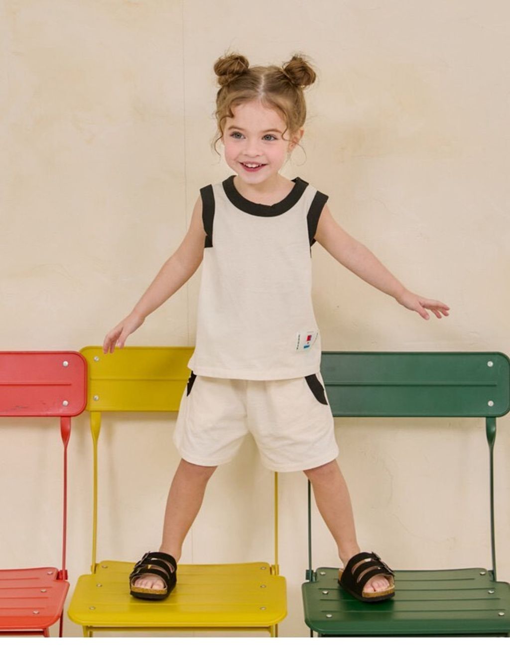 LINE_ALBUM_Rototo 26夏_260407_159