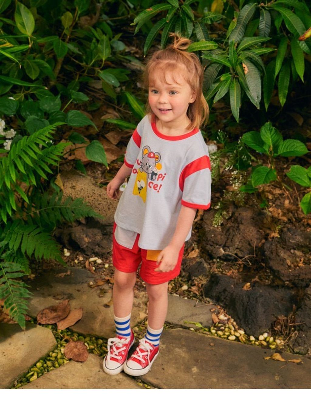 LINE_ALBUM_Rototo 26夏_260407_151