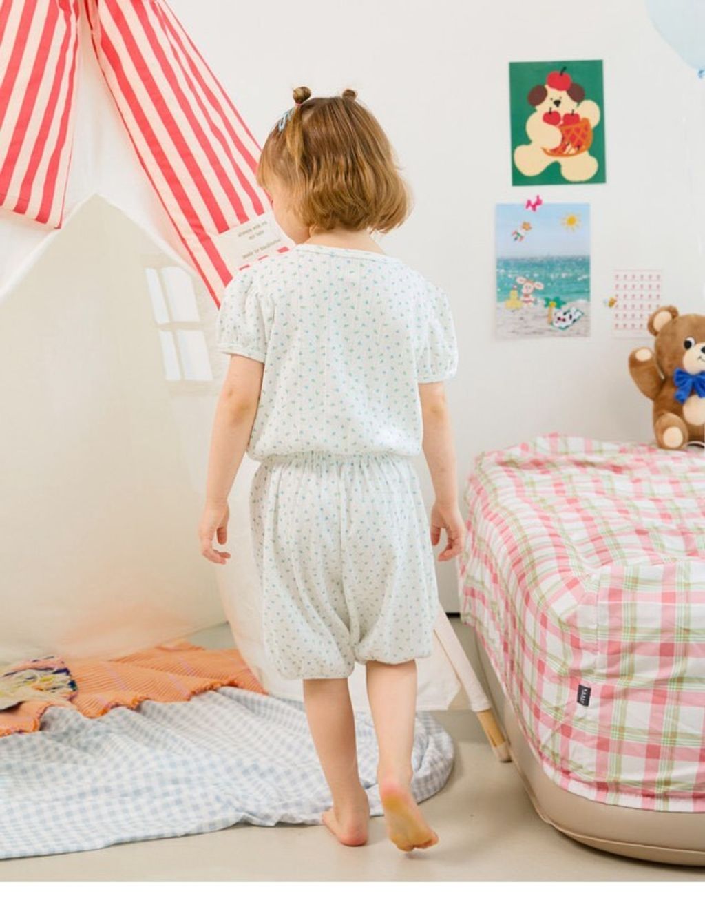 LINE_ALBUM_Rototo 26夏_260407_115