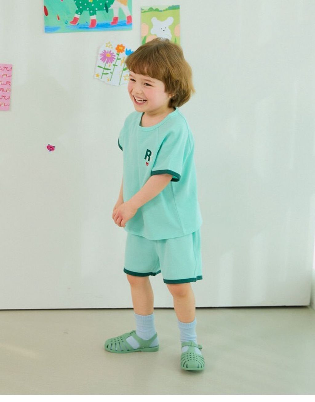 LINE_ALBUM_Rototo 26夏_260407_109