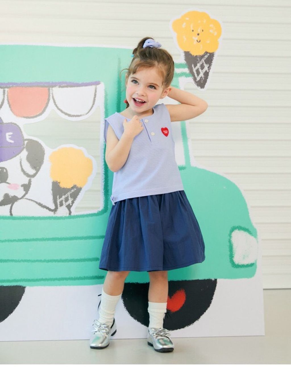 LINE_ALBUM_Rototo 26夏_260407_74