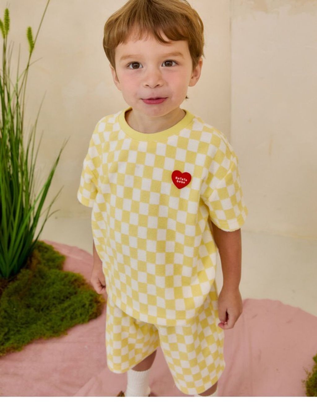 LINE_ALBUM_Rototo 26夏_260407_69