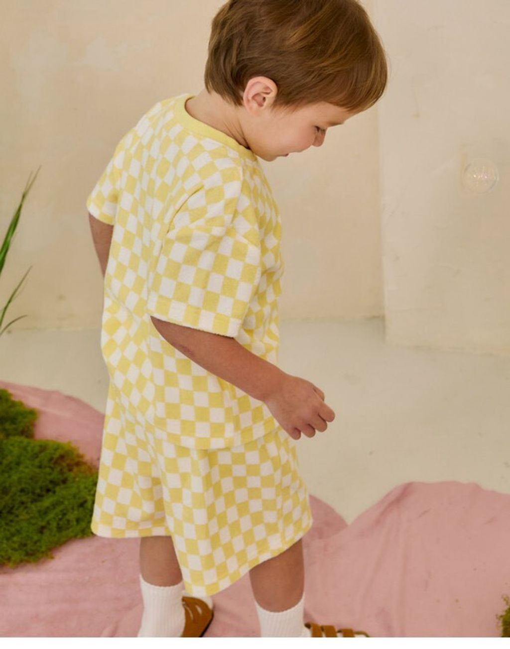 LINE_ALBUM_Rototo 26夏_260407_68