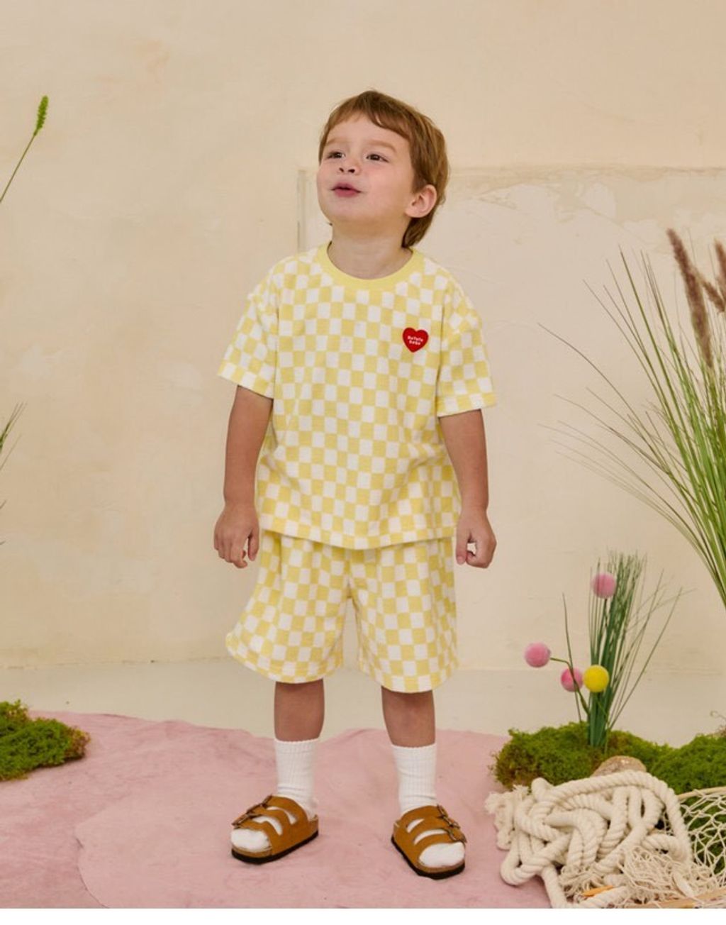 LINE_ALBUM_Rototo 26夏_260407_65